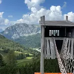 In 1500 M Hoehe An Der Skipiste سونينالب ناسفيلد