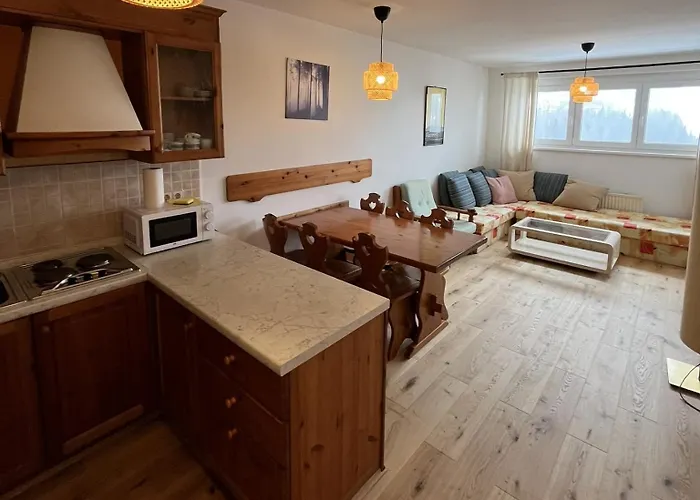 In 1500 M Hoehe An Der Skipiste Apartmán